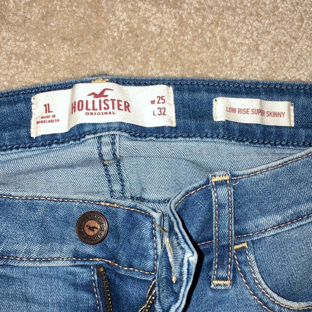 Low Rise super skinny jeans.